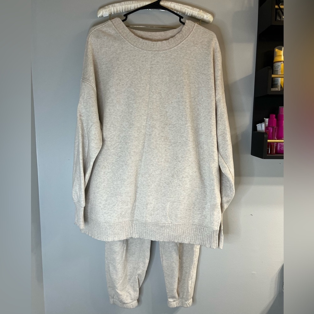 SO cream lounge wear matching set